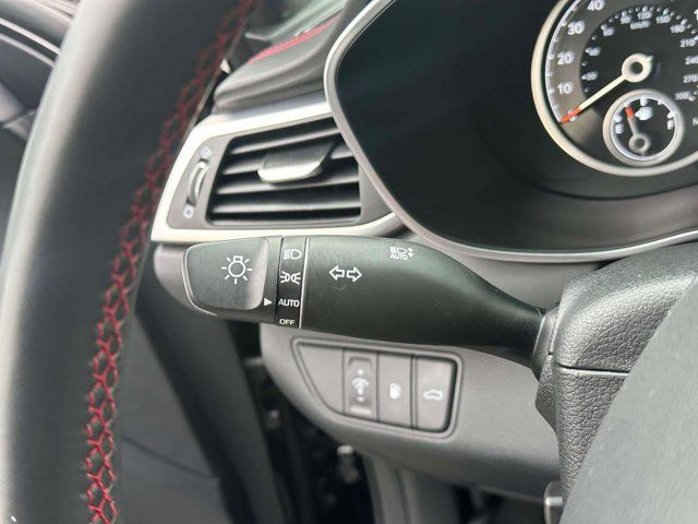 2023 Genesis G70 2.0T 2023 Genesis G70 2.0T