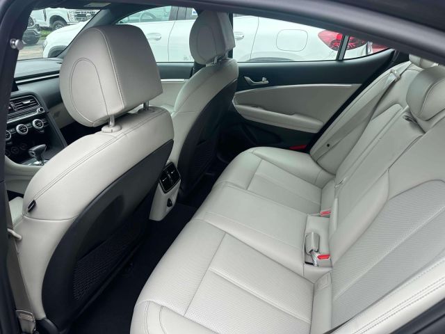 2023 Genesis G70 2.0T AWD