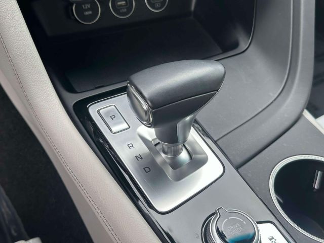 2023 Genesis G70 2.0T AWD