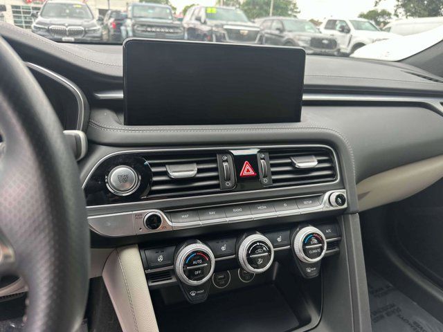 2023 Genesis G70 2.0T