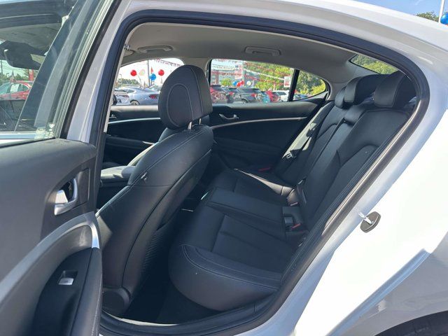 2023 Genesis G70 2.0T