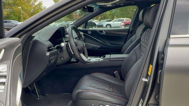 2023 Genesis G80 2.5T
