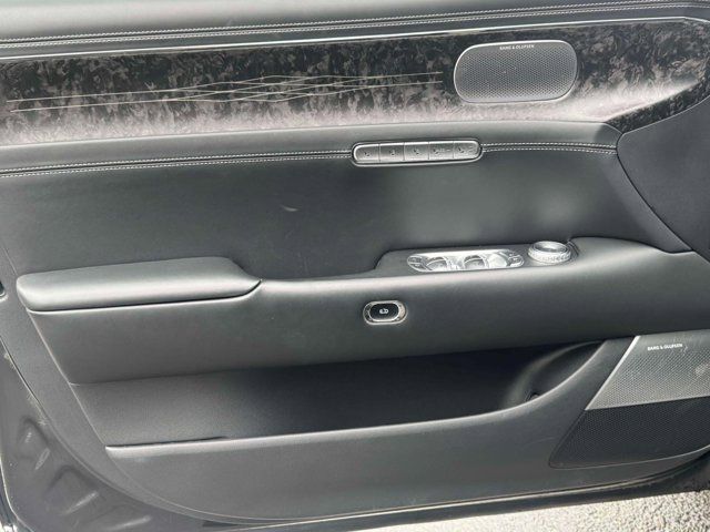 2023 Genesis G90 e-SC 2023 Genesis G90 e-SC