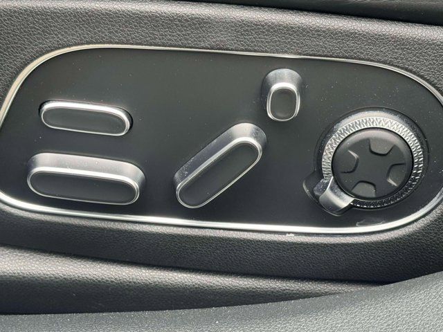 2023 Genesis G90 e-SC 2023 Genesis G90 e-SC