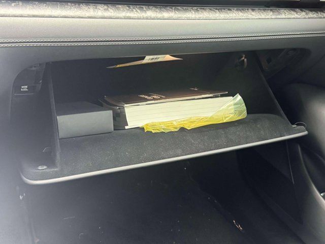 2023 Genesis G90 e-SC 2023 Genesis G90 e-SC