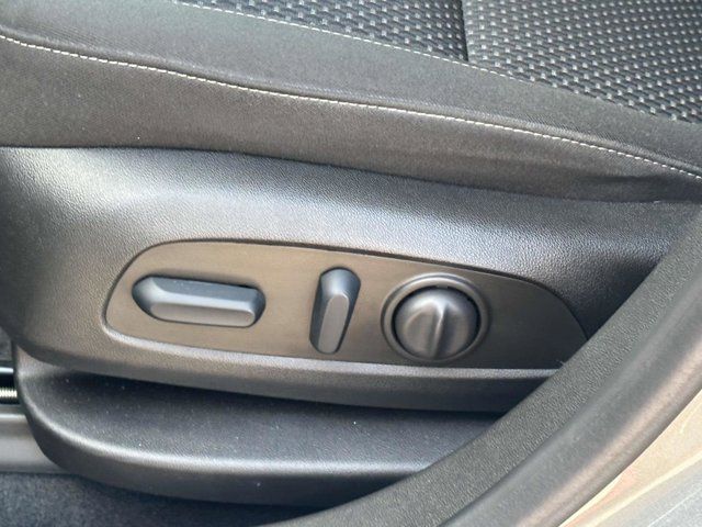 2023 GMC Acadia SLE 2023 GMC Acadia SLE