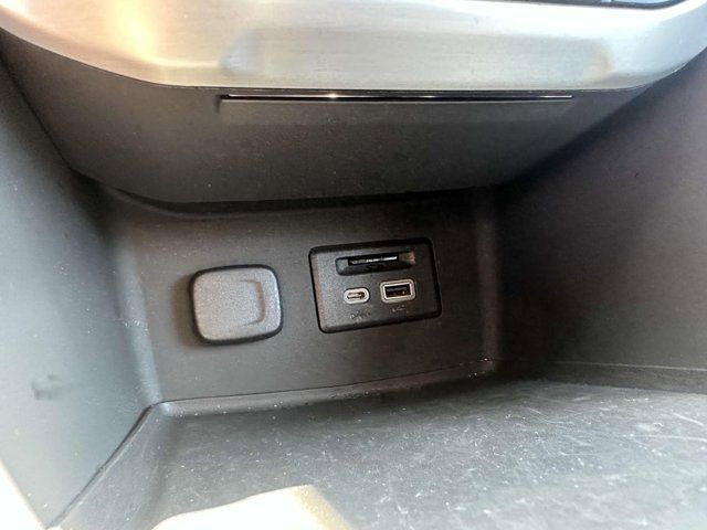 2023 GMC Acadia SLE 2023 GMC Acadia SLE