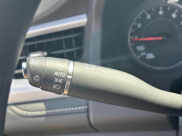 2023 GMC Acadia SLE 2023 GMC Acadia SLE