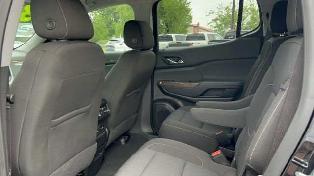2023 GMC Acadia AWD 4dr SLE
