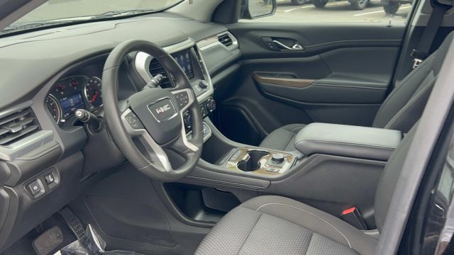 2023 GMC Acadia AWD 4dr SLE