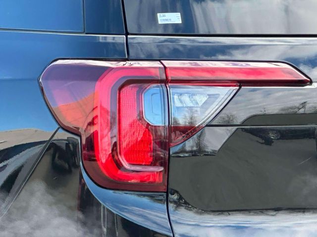 2023 GMC Acadia AWD 4dr SLT 2023 GMC Acadia AWD 4dr SLT