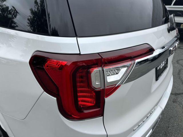 2023 GMC Acadia AWD 4dr Denali