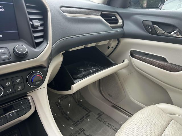 2023 GMC Acadia AWD 4dr Denali