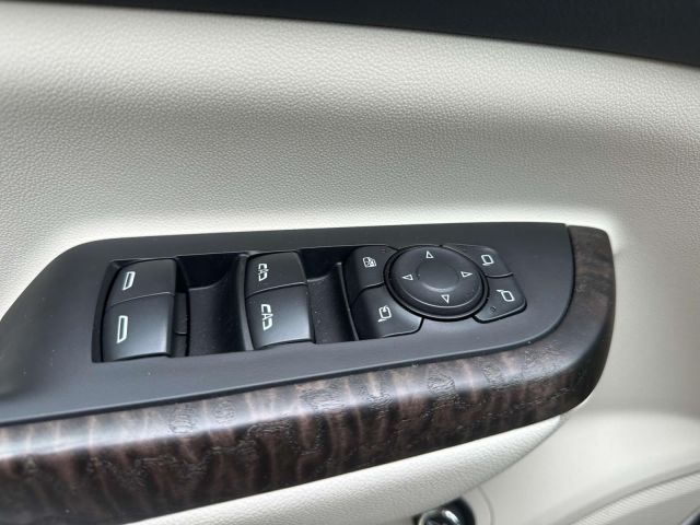 2023 GMC Acadia AWD 4dr Denali