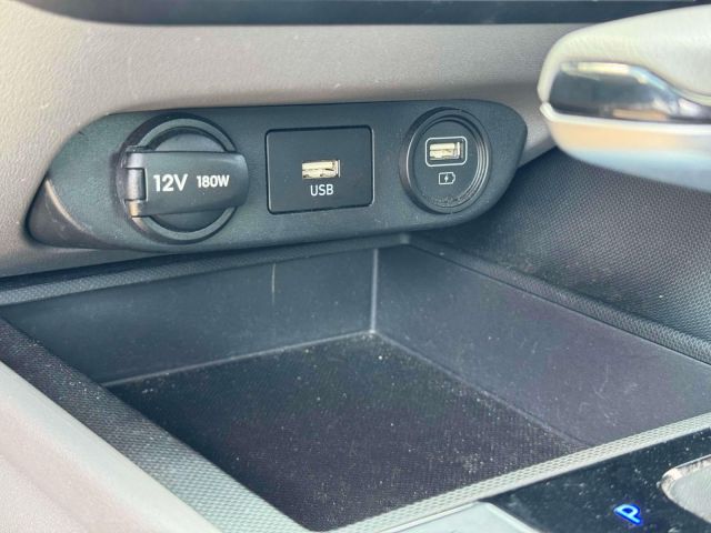 2023 Hyundai Elantra SEL IVT
