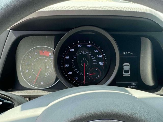 2023 Hyundai Elantra SEL IVT