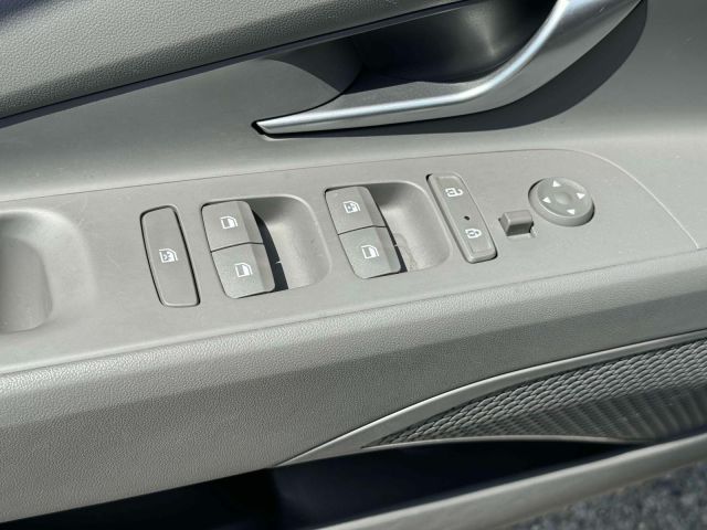 2023 Hyundai Elantra SEL IVT