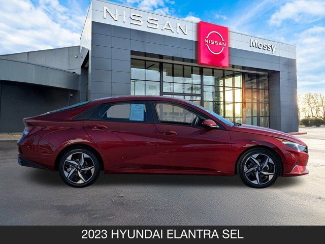 2023 Hyundai Elantra SEL 2023 Hyundai Elantra SEL