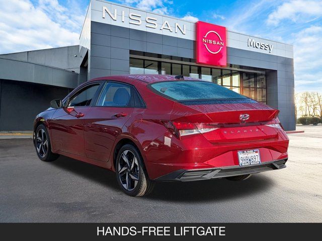 2023 Hyundai Elantra SEL 2023 Hyundai Elantra SEL