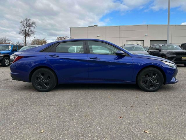 2023 Hyundai Elantra Hybrid Blue DCT