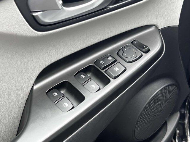 2023 Hyundai Kona SEL 2023 Hyundai Kona SEL