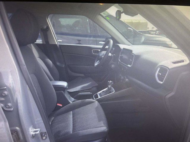 2023 Hyundai Venue SE