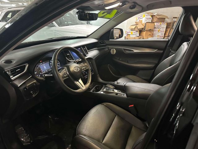 2023 INFINITI QX50 LUXE AWD