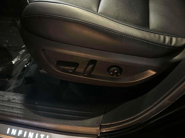 2023 INFINITI QX50 LUXE AWD