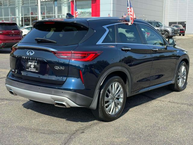 2023 INFINITI QX50 LUXE AWD