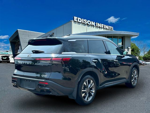 2023 INFINITI QX60 LUXE AWD