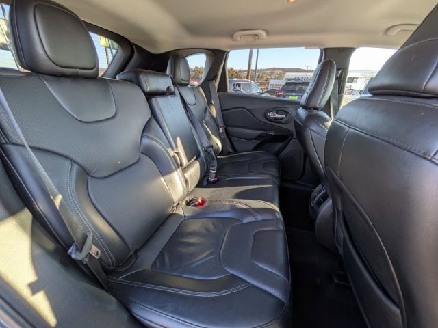 2023 Jeep Cherokee Altitude 2023 Jeep Cherokee Altitude