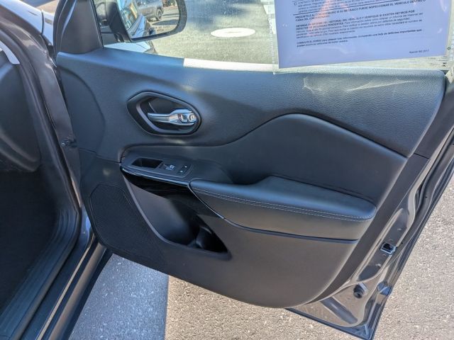 2023 Jeep Cherokee Altitude 2023 Jeep Cherokee Altitude