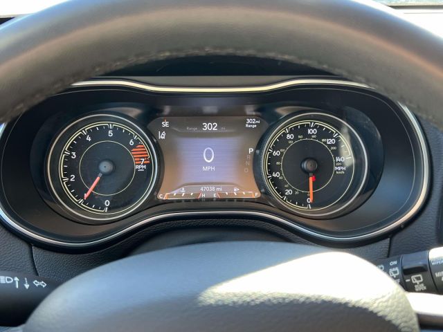 2023 Jeep Cherokee Altitude Lux 4x4 2023 Jeep Cherokee Altitude Lux 4x4