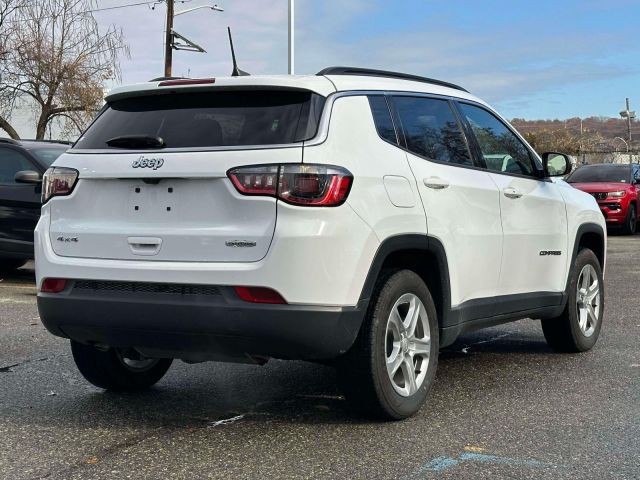 2023 Jeep Compass Latitude 4x4