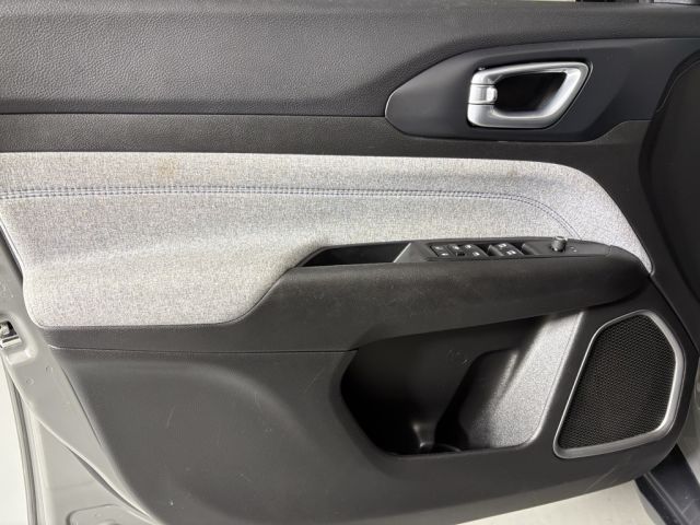 2023 Jeep Compass Latitude 2023 Jeep Compass Latitude