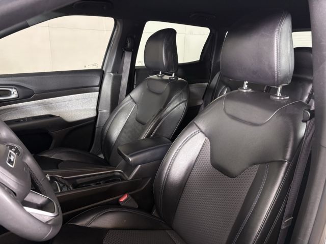 2023 Jeep Compass Latitude 2023 Jeep Compass Latitude