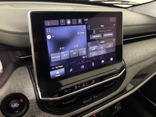 2023 Jeep Compass Latitude 2023 Jeep Compass Latitude