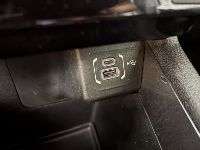 2023 Jeep Compass Latitude 2023 Jeep Compass Latitude