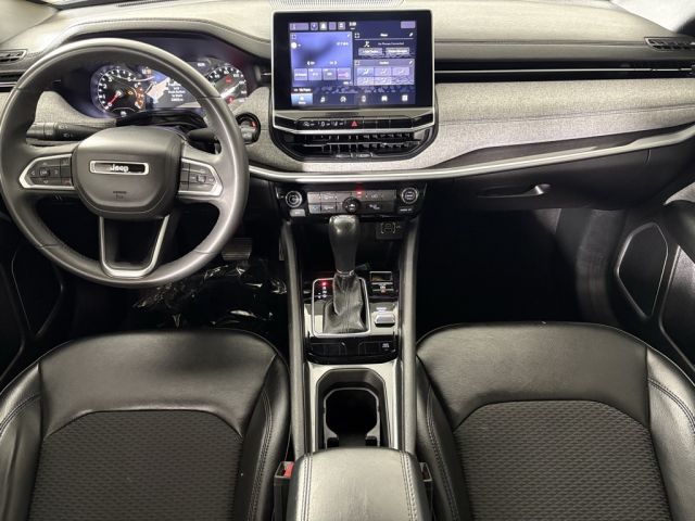 2023 Jeep Compass Latitude 2023 Jeep Compass Latitude