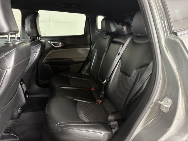 2023 Jeep Compass Latitude 2023 Jeep Compass Latitude