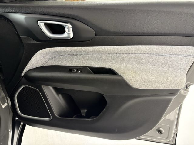 2023 Jeep Compass Latitude 2023 Jeep Compass Latitude