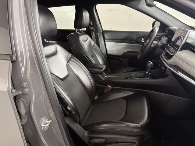 2023 Jeep Compass Latitude 2023 Jeep Compass Latitude