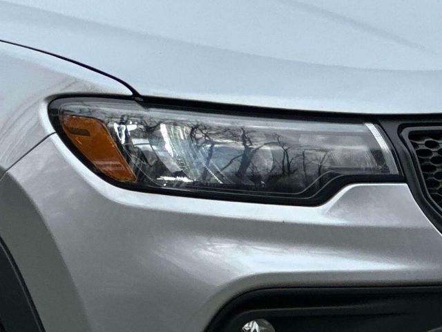 2023 Jeep Compass Altitude 4x4 2023 Jeep Compass Altitude 4x4