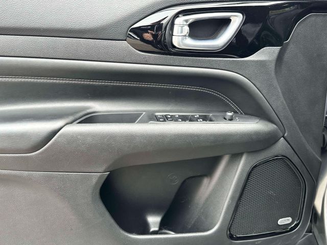 2023 Jeep Compass Altitude 4x4 2023 Jeep Compass Altitude 4x4