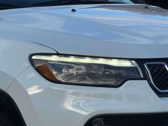 2023 Jeep Compass Limited 4x4 2023 Jeep Compass Limited 4x4