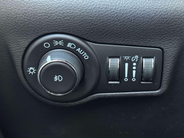 2023 Jeep Compass Limited 4x4 2023 Jeep Compass Limited 4x4