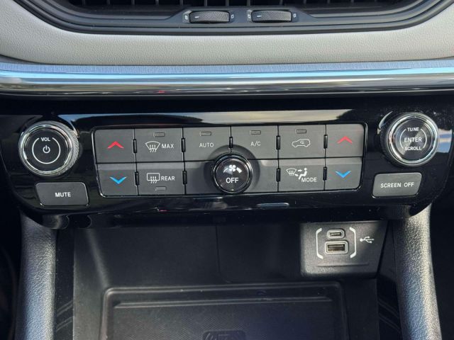 2023 Jeep Compass Limited 4x4 2023 Jeep Compass Limited 4x4