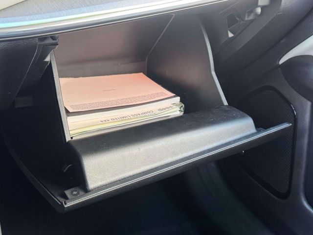 2023 Jeep Compass Limited 4x4 2023 Jeep Compass Limited 4x4