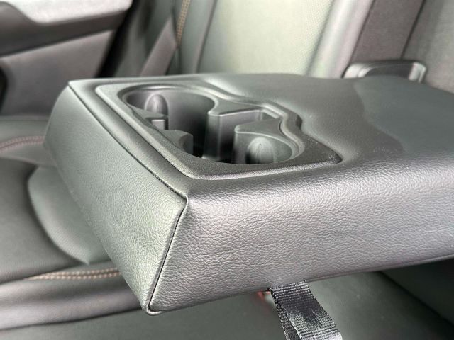 2023 Jeep Compass Latitude Lux 4x4 2023 Jeep Compass Latitude Lux 4x4