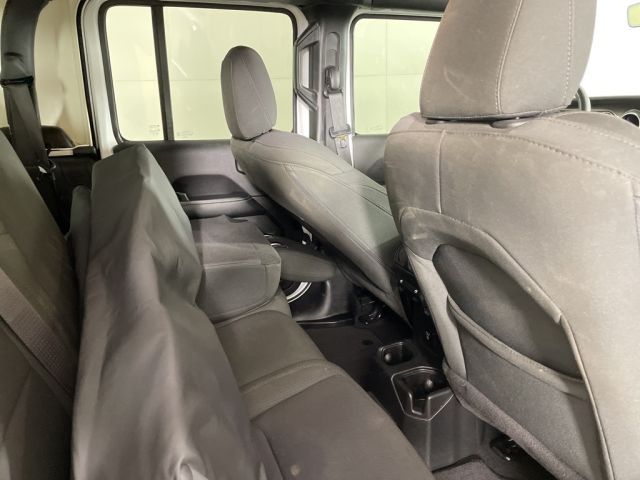 2023 Jeep Gladiator Overland 2023 Jeep Gladiator Overland